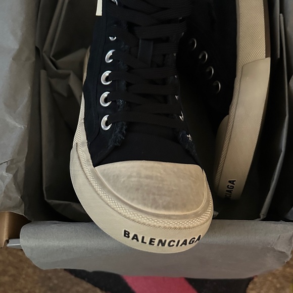 Balenciaga shoes brand new in Box - Picture 9 of 11